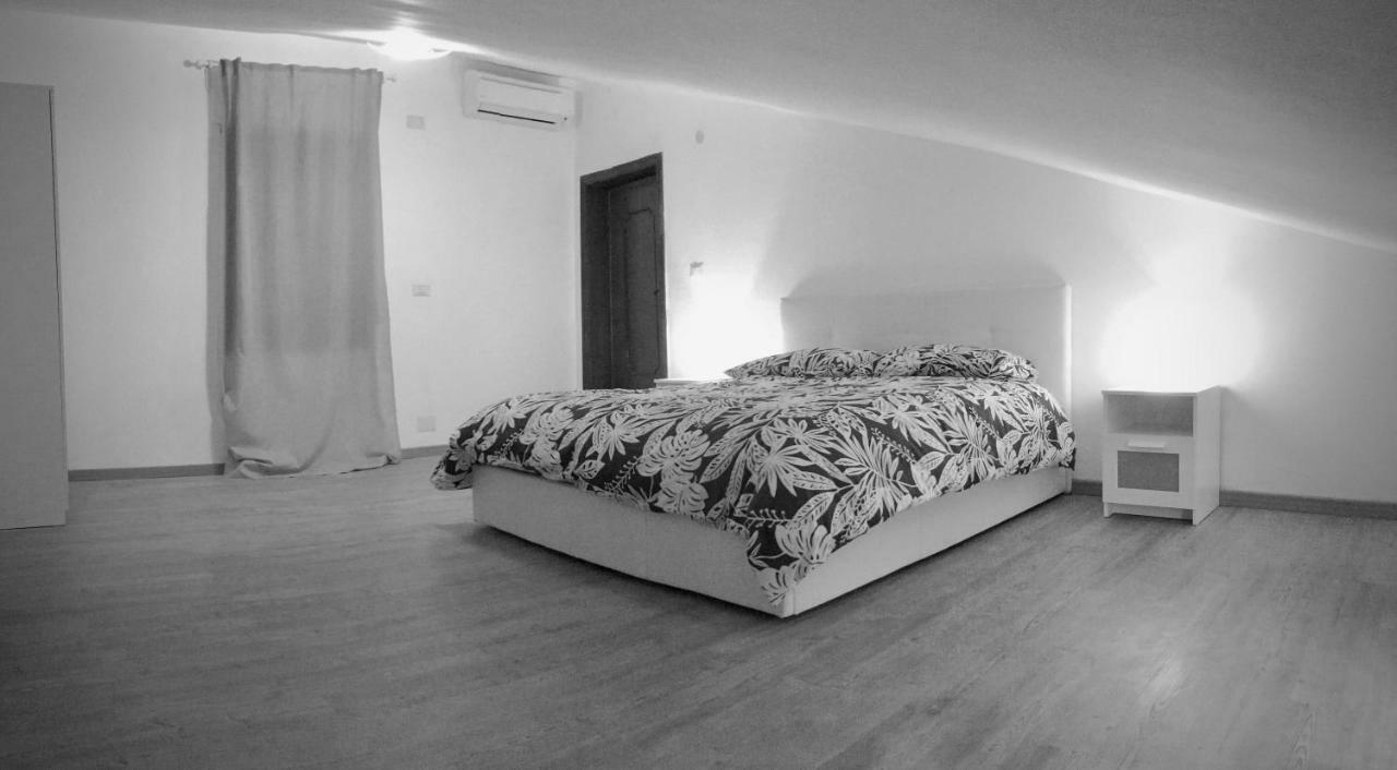 Apartamento Juliet'S House Lettomanoppello Exterior foto